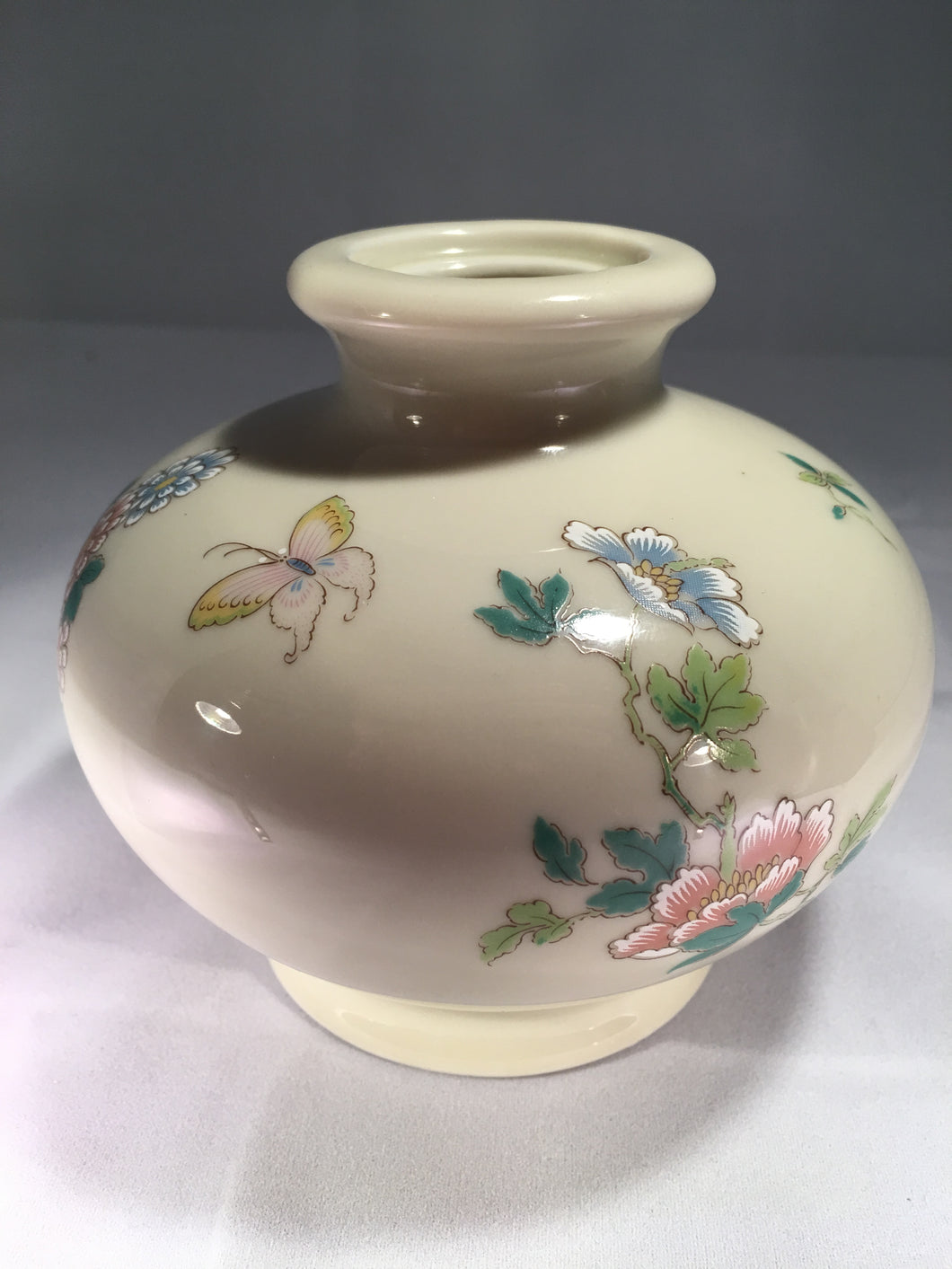 Beautiful Small Japanese Vase